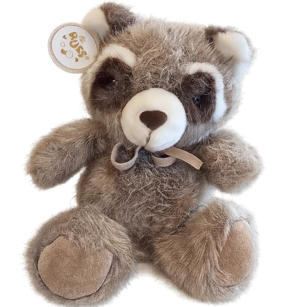 VTG 1985 Russ Berrie Macaroon Raccoon Plush W/Ear Tag  9" Stuffed Animal  Korea‎